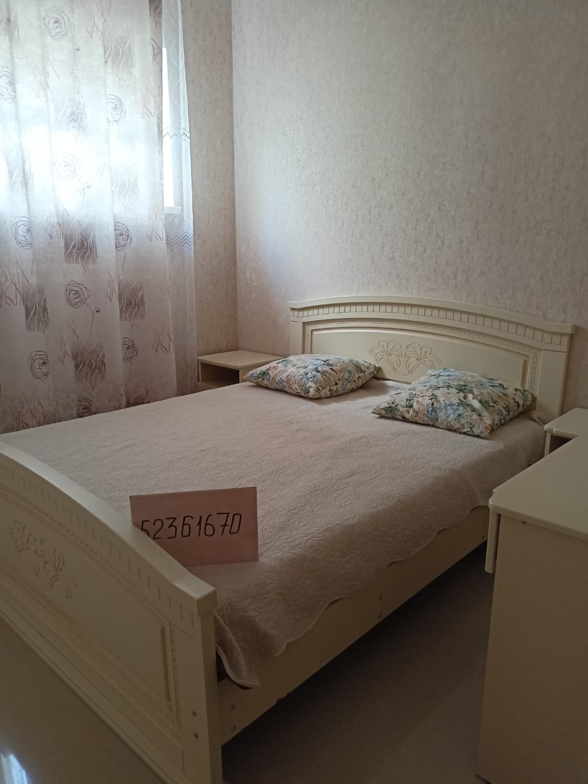 Галерея